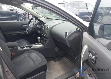 2013 Nissan Rogue S z USA, uszkodzony, nr VIN JN8AS5MT6DW519089